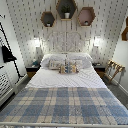 Porth Beach Hotel New Quay Esterno foto