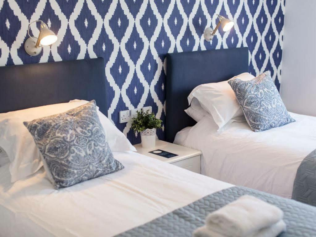 Porth Beach Hotel New Quay Esterno foto